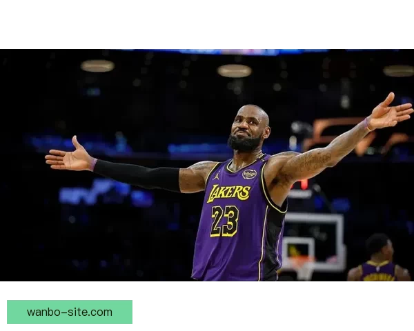 围绕詹姆斯昨日惊天劈扣起跳距离赛季第三飞行速度震撼全场表现解析